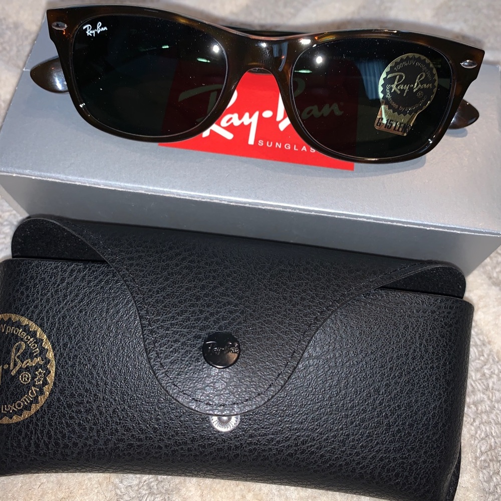 Authentic Ray-Ban New Wayfarer Classic